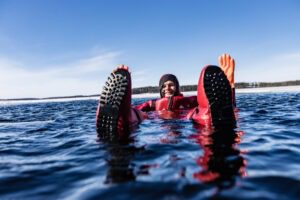 Ice-floating-Lapland