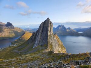 Senja-hike-Norway