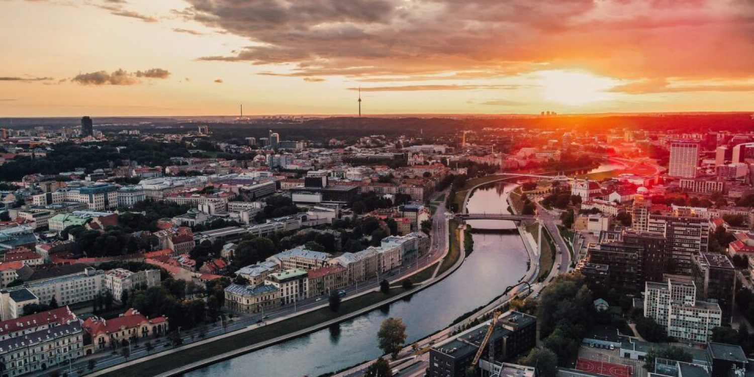 Vilnius-city-tour-panorama